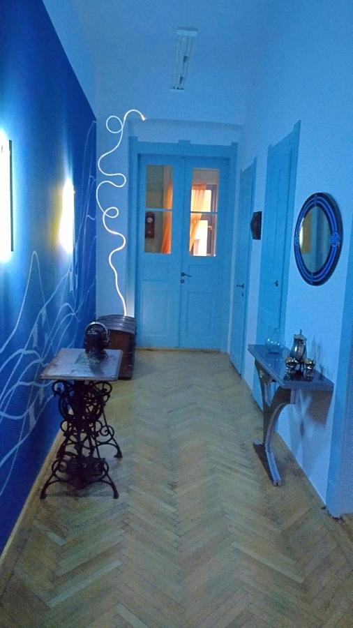 Melina Studio Timisoara Luaran gambar
